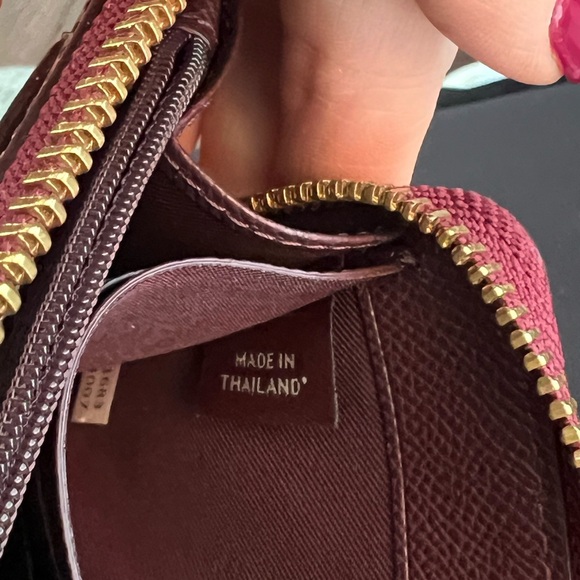 Coach Accordion Zip Metallic Wallet - Picture 8 of 10